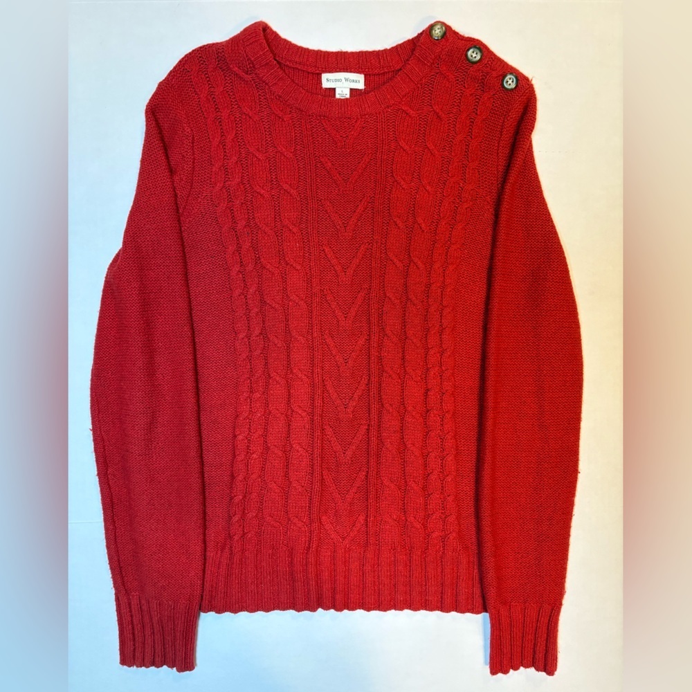 Studio Works red cable knit pullover sweater wool blend button detail size Large
